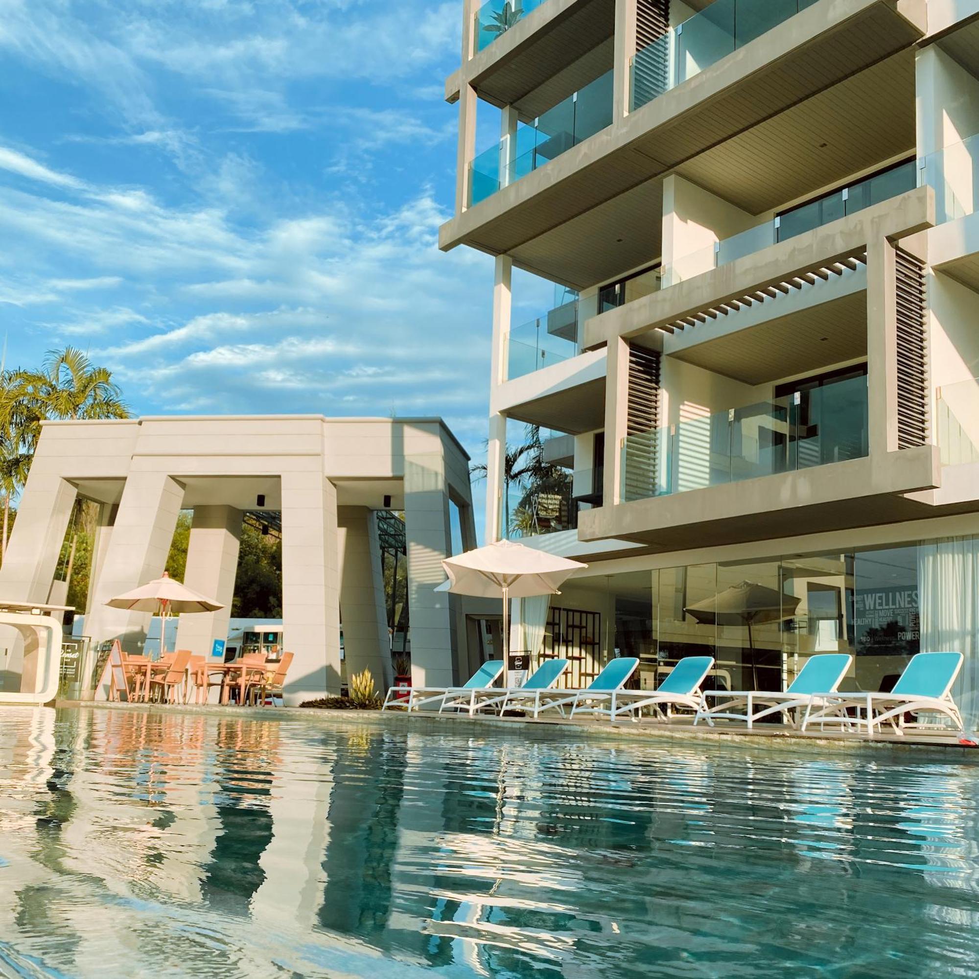 Patong Lets Phuket Twin Sands Resort & Spa מראה חיצוני תמונה